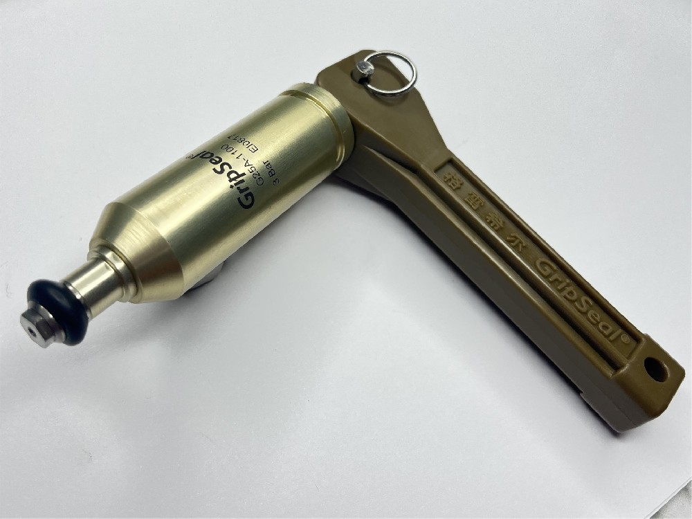 格雷希尔G25A内胀式快速密封连接器发动机水道测试