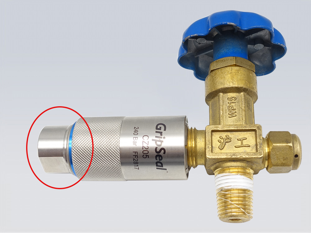 气瓶充装连接器